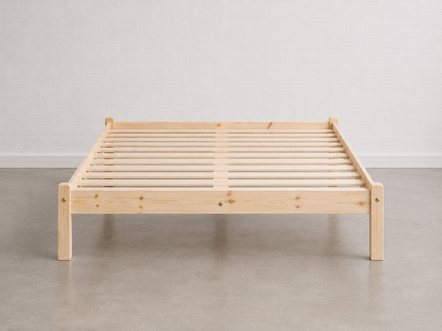 🛏️ Skala Solid Pine Bed Base
